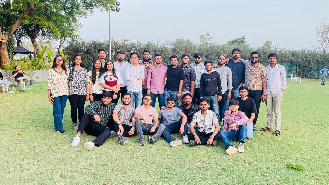 DesireInfoWeb team together